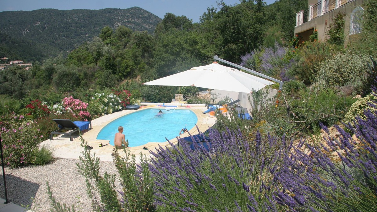 Nyons House | Luxury villa with heated pool and panoramic view 10 min steps from the old Nyons
