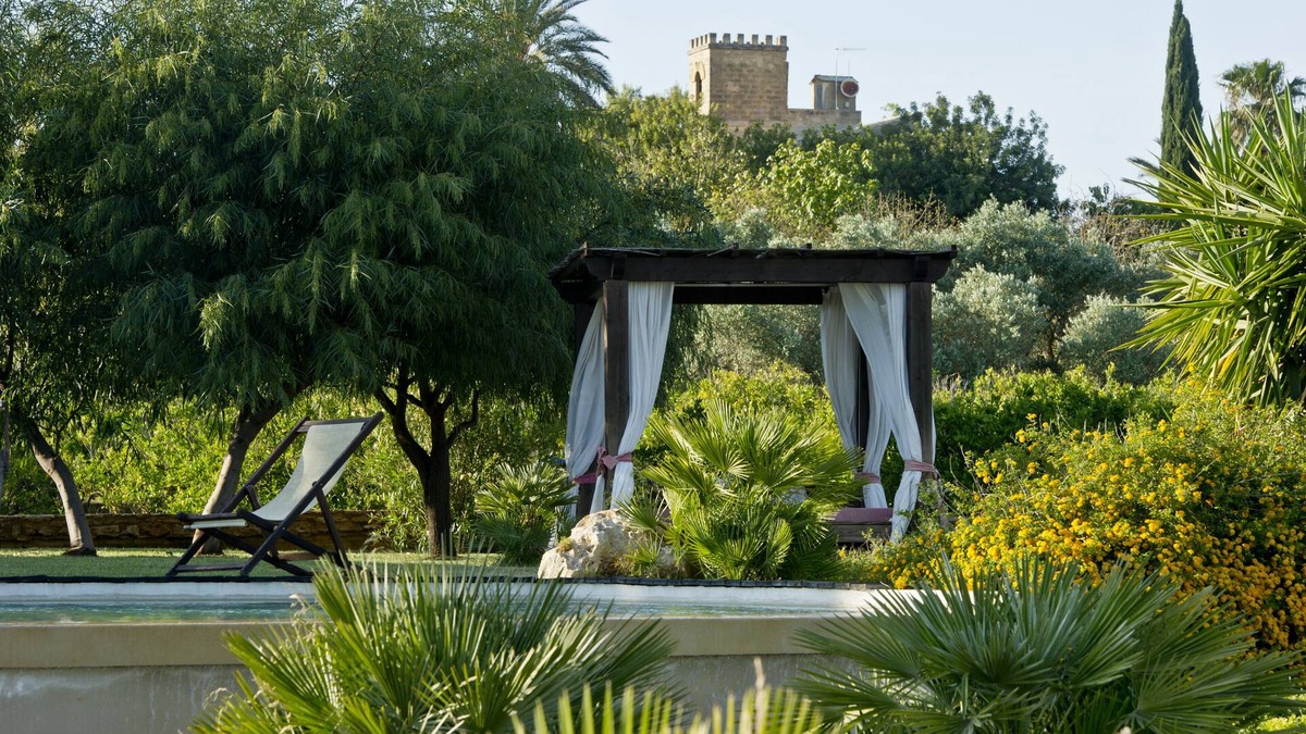 Castelvetrano Villa | Luxury villa with swimming pool 8 places private garden