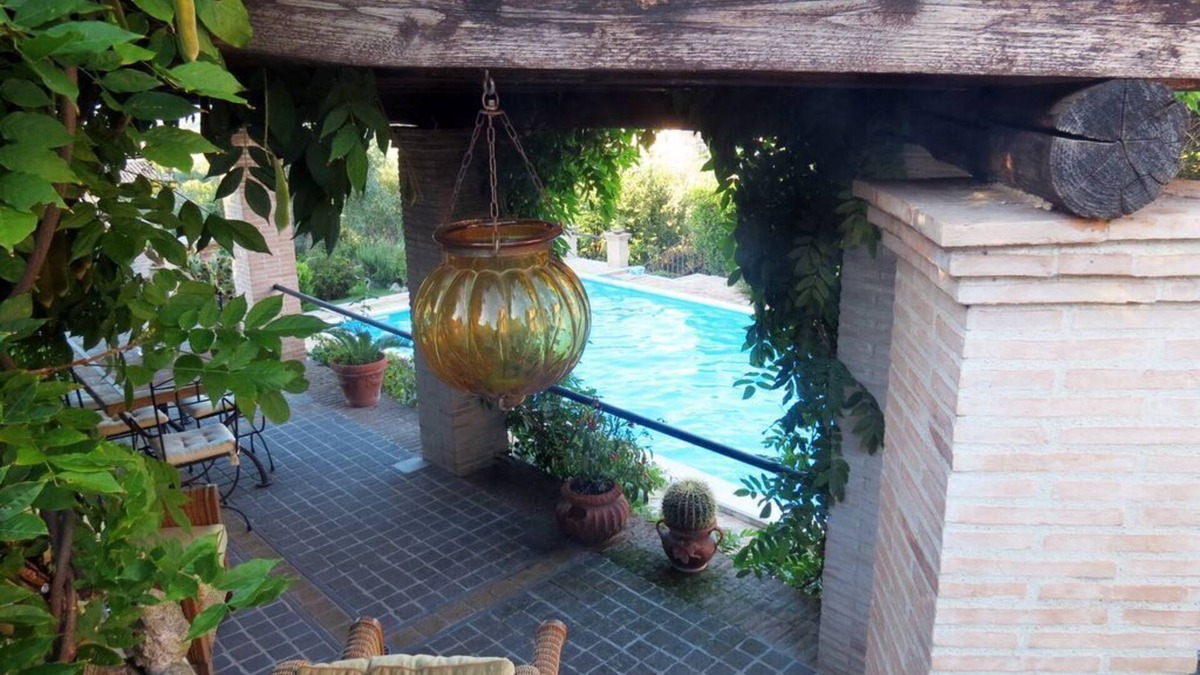 Campagnano di Roma Villa | Luxury Villa With Pool Near Rome