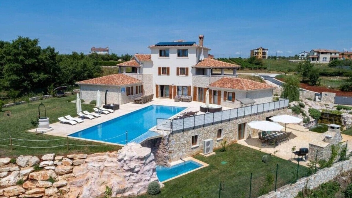 Nova Vas Villa | Luxury Villa with Private Pools, Sauna, Jacuzzi, and Exclusive Features in Istria, Croatia