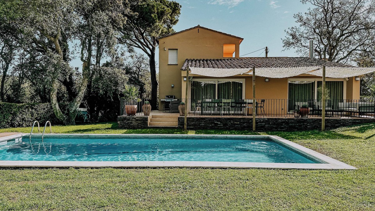 Aiguablava Villa | Luxury villa with privacy in a quiet area of Begur: Casa Prins