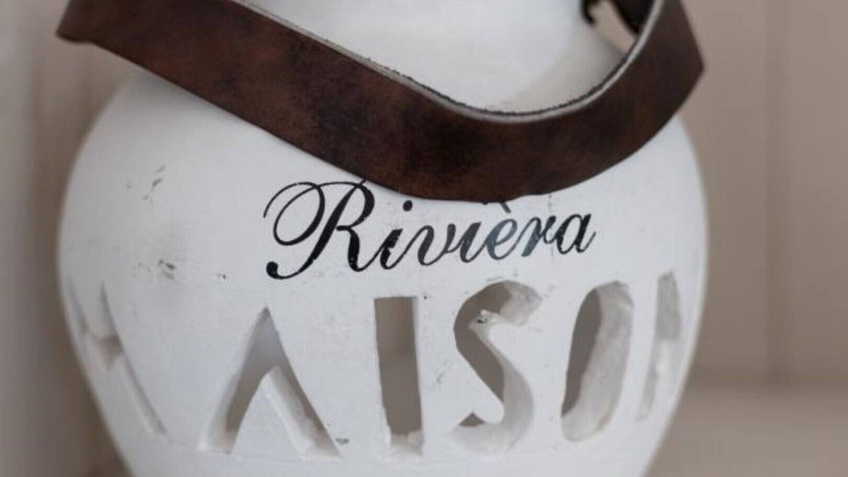 Los Arenales del Sol Ski Chalet | Luxury villa with private pool