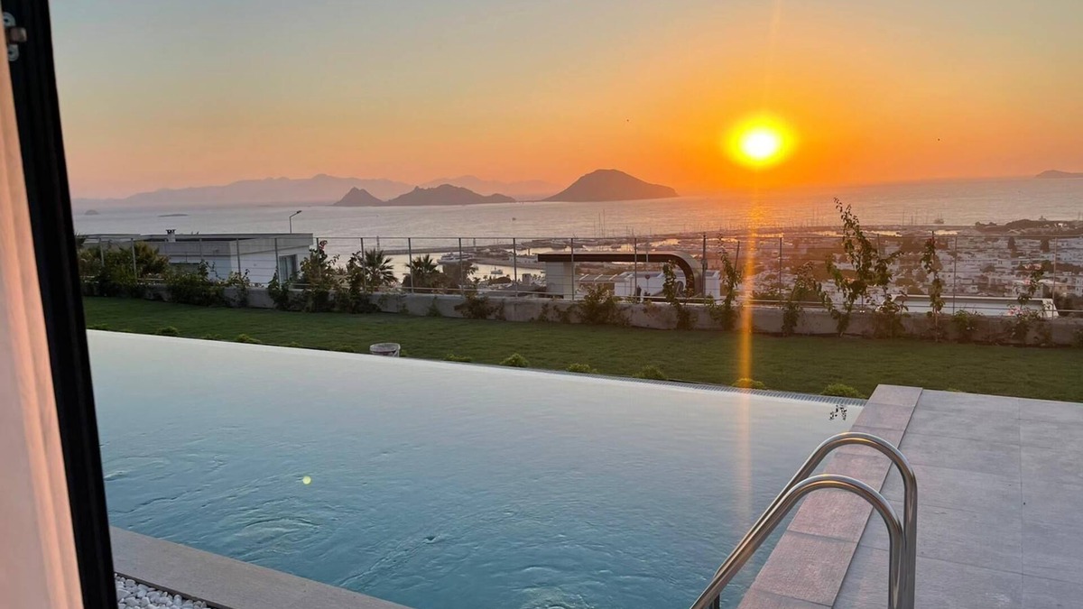 Turgutreis Villa | Luxury Villa with Stunning Sea View and Spectacular Sunsets
