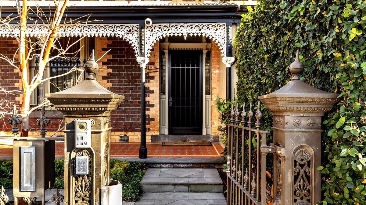 South Yarra House | Luxury Villas Muse Manor (mins from Melbourne CBD)