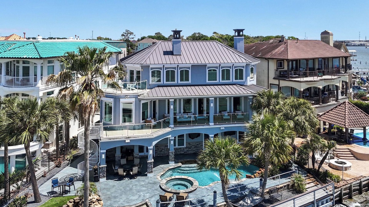El Lago House | Luxury Waterfront Estate-Private Pool/Sunset Views