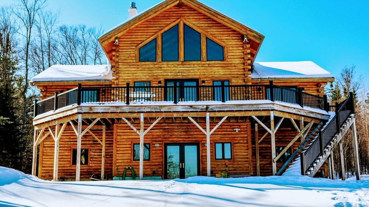 Bethlehem Cabin | Luxury White Mountain Adventure Cabin & Sauna