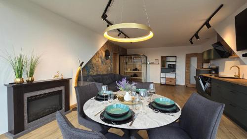 Muhr am See Apartment | Luxus Ferienwohnung Himmel und SPA mit privater Sauna und Wellnessdusche inkl Wifi und Parkplatz für 4Personen