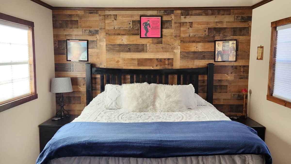 Fredonia Cabin | LV Bar Ranch Cabin#1 nMarty Robbins Theme