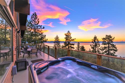 Zephyr Cove House | Lx10 lakeview jewel of sierra theater , hot tub