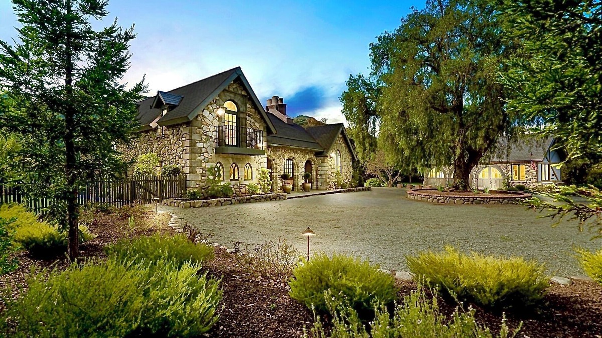 Carmel Valley Villa | LX3 Renaissance Carmel Valley villa Pool and Spa