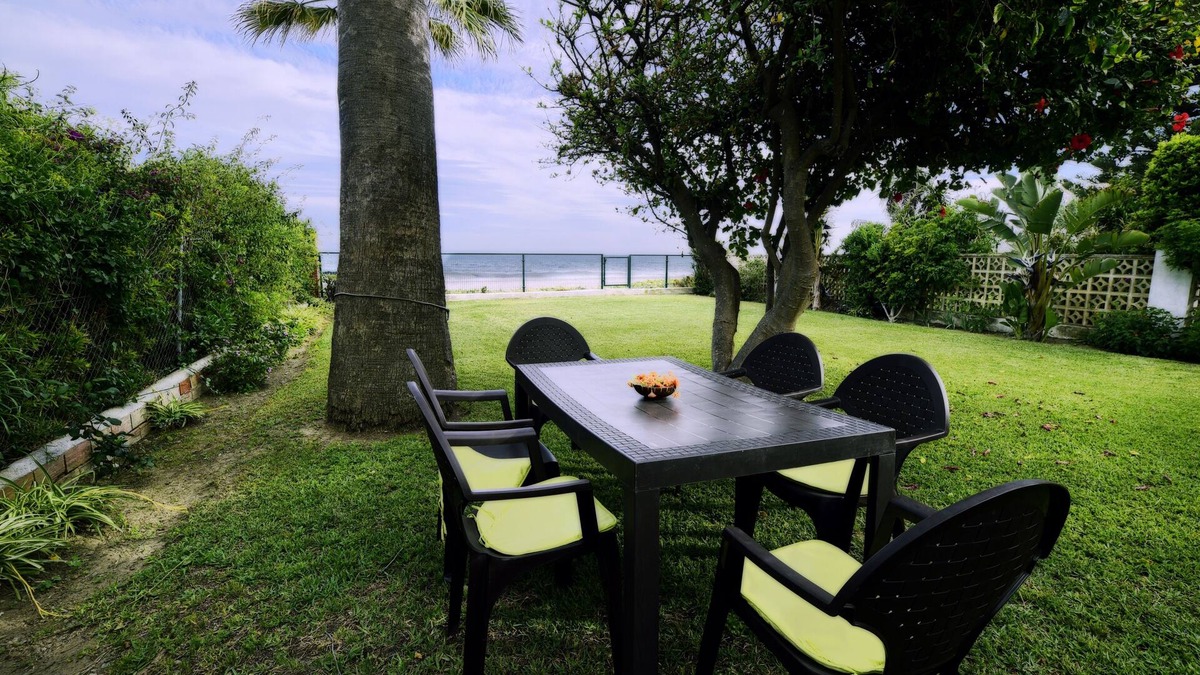 Velez-Malaga Ski Chalet | Málaga Playa, near Benajarafe