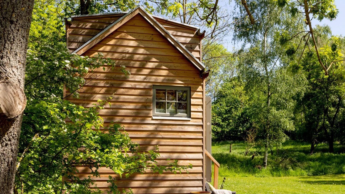 Calden House | Märchenhaftes Tiny Haus auf dem Historischen Gut Junkernhof in der Grimm Heimat