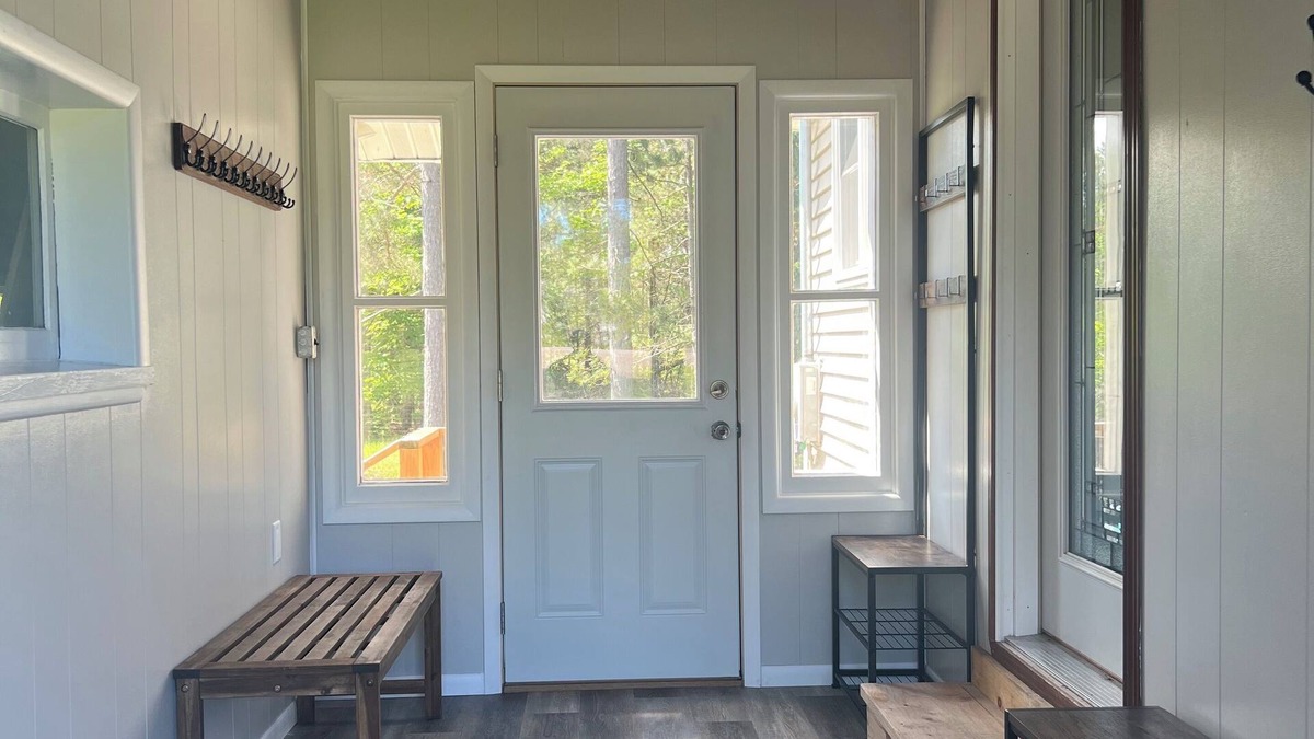 Upper Peninsula House | M-28 House