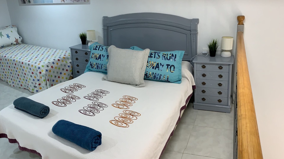 Pla del Bon Repos Apartment | M3-loft-Apartment-Luxury-Private Bathroom-City view