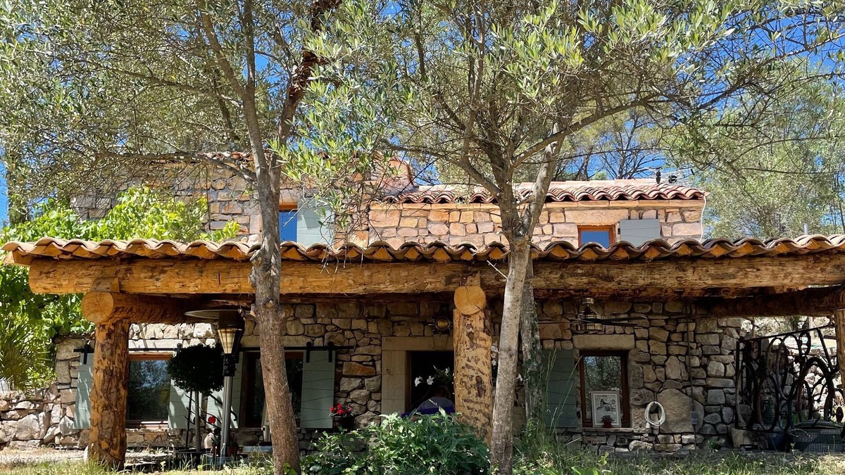 Fayence House | Ma Petite Bergerie by Gisèle