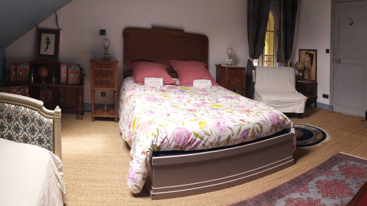 La Tourlandry Bed & Breakfast | Ma Vie de Château Jules Verne Nautilus room (4pers)