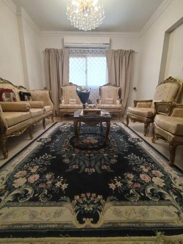 Al-Basatin Apartment | Maadi Grand City Families only