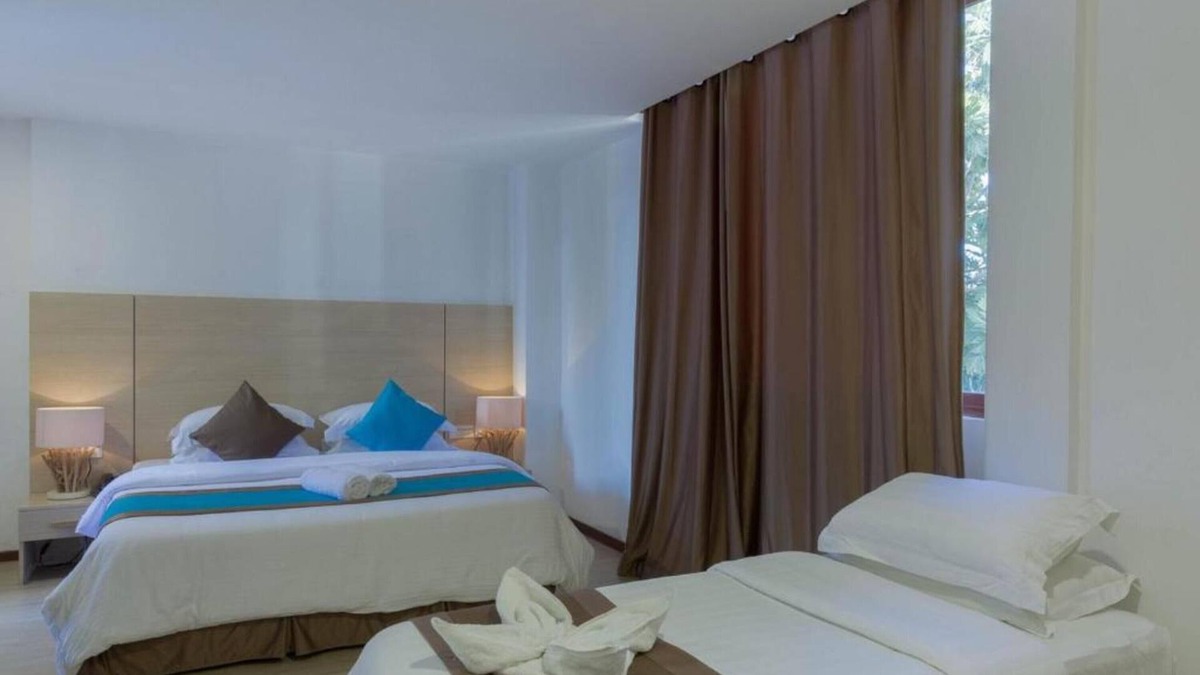 Maafushi House | Maafushi Guesthouse with Pool - Family Room