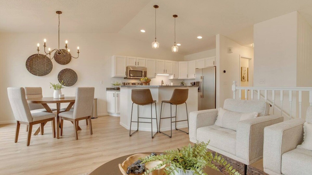 Fargo House | Mackenna's Place · Heated Garage | Prime Location | Family Friendly