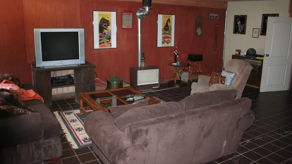 Patagonia House | MAD MINER INN WASHINGTON CAMP AZ.nWhole House