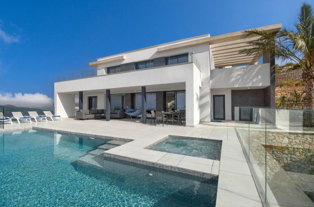 Cumbre del Sol Villa | Madi