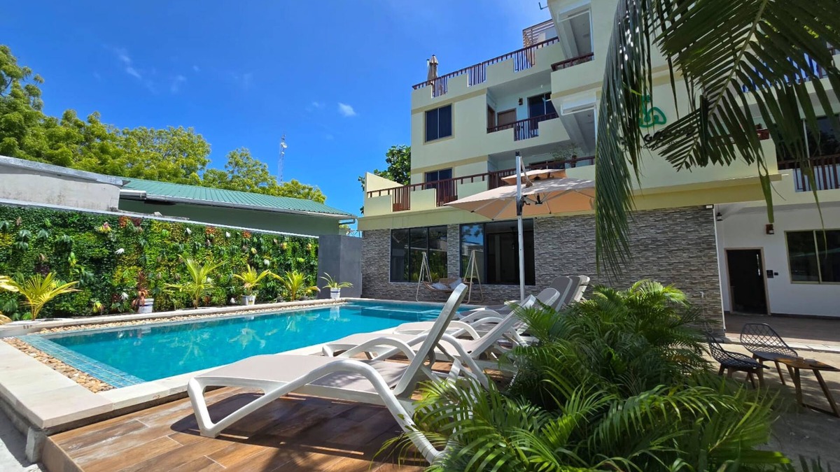 Fulidhoo Hotel | Madi Grand Maldives-Guesthouse For Travelers Seeking Both Relaxation & Adventure