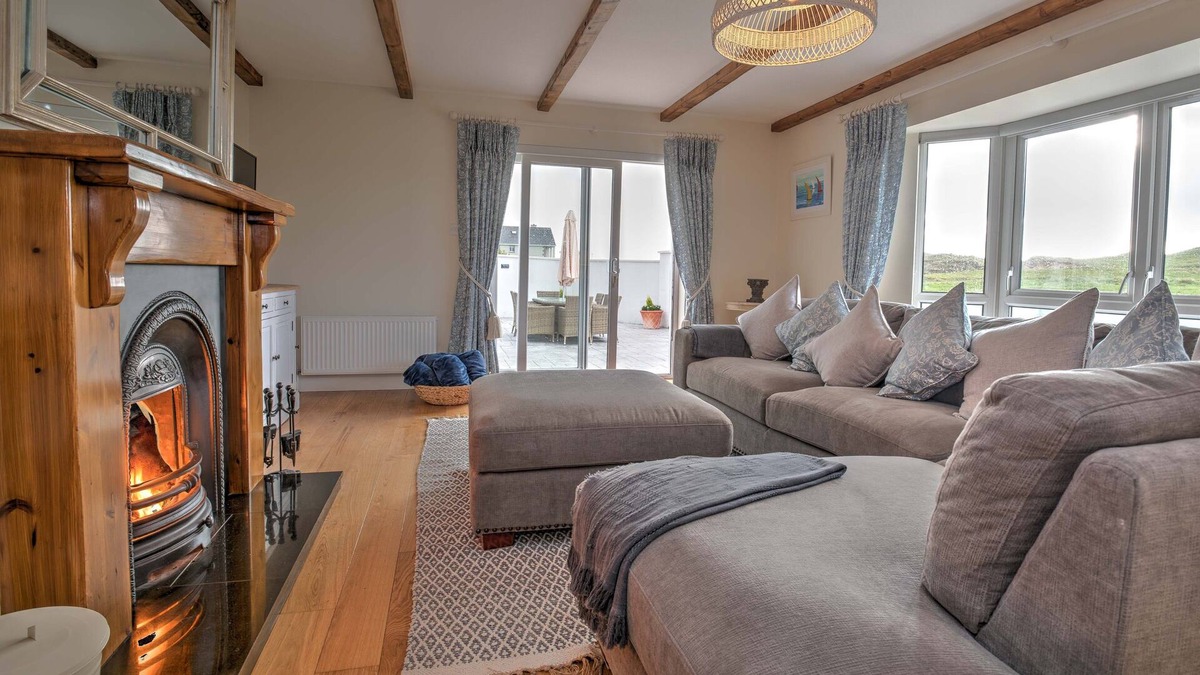 Annagry House | Maggie's Place, Luxury holiday Home