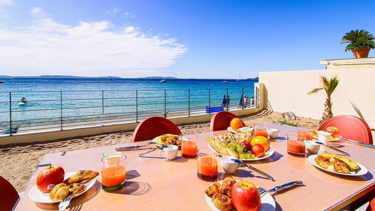 Cavaliere Beach Apartment | Magic flat on Cavalière beach by SELECTsoHOME