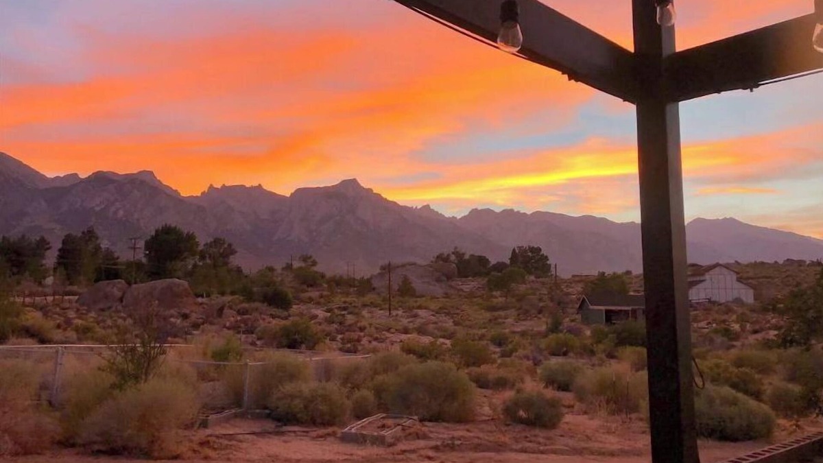 Lone Pine House | >MAGICAL property on 5 acres in the Alabama Hills