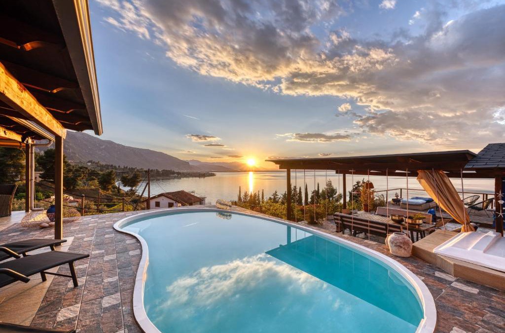 Kamena Vourla Apartment | Magical view, Villa Asproneri, Kamena Vourla