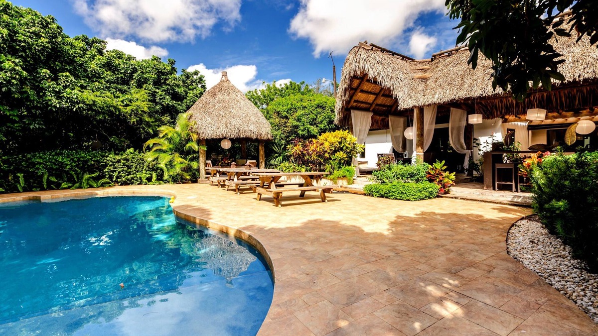 Ludlam House | Magical Wonderkoi House in a Japanese Koi Garden