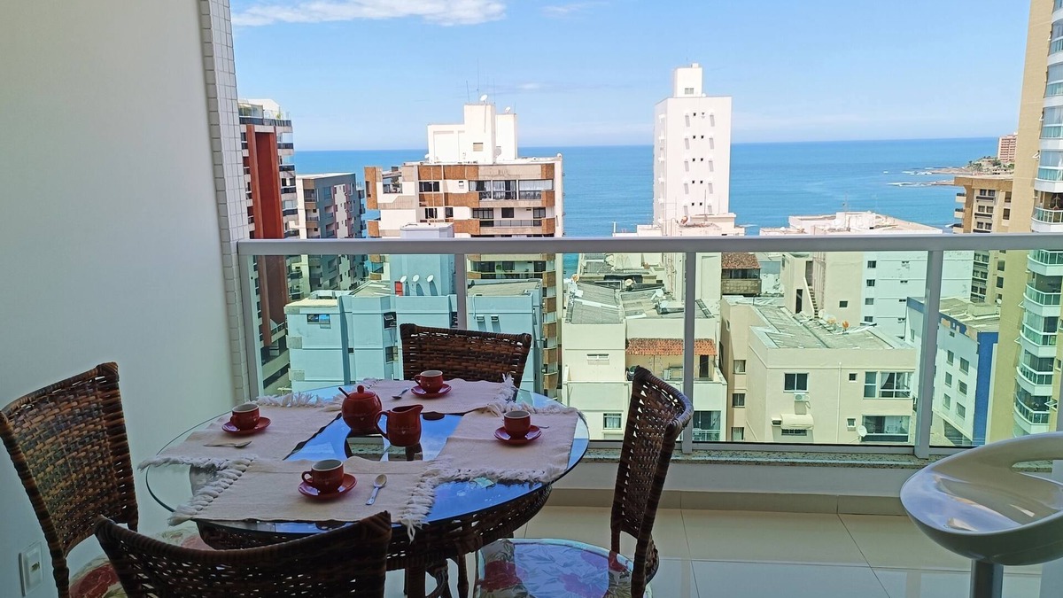 Muquicaba Apartment | Magnífico apto, vista mar,2 dorms, 2 Wc, Wi-fi, garagem, apenas 3 mins da orla!