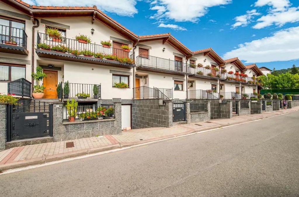 Leitza Villa | Magnífica casa con jardin, BBQ e hidromasaje