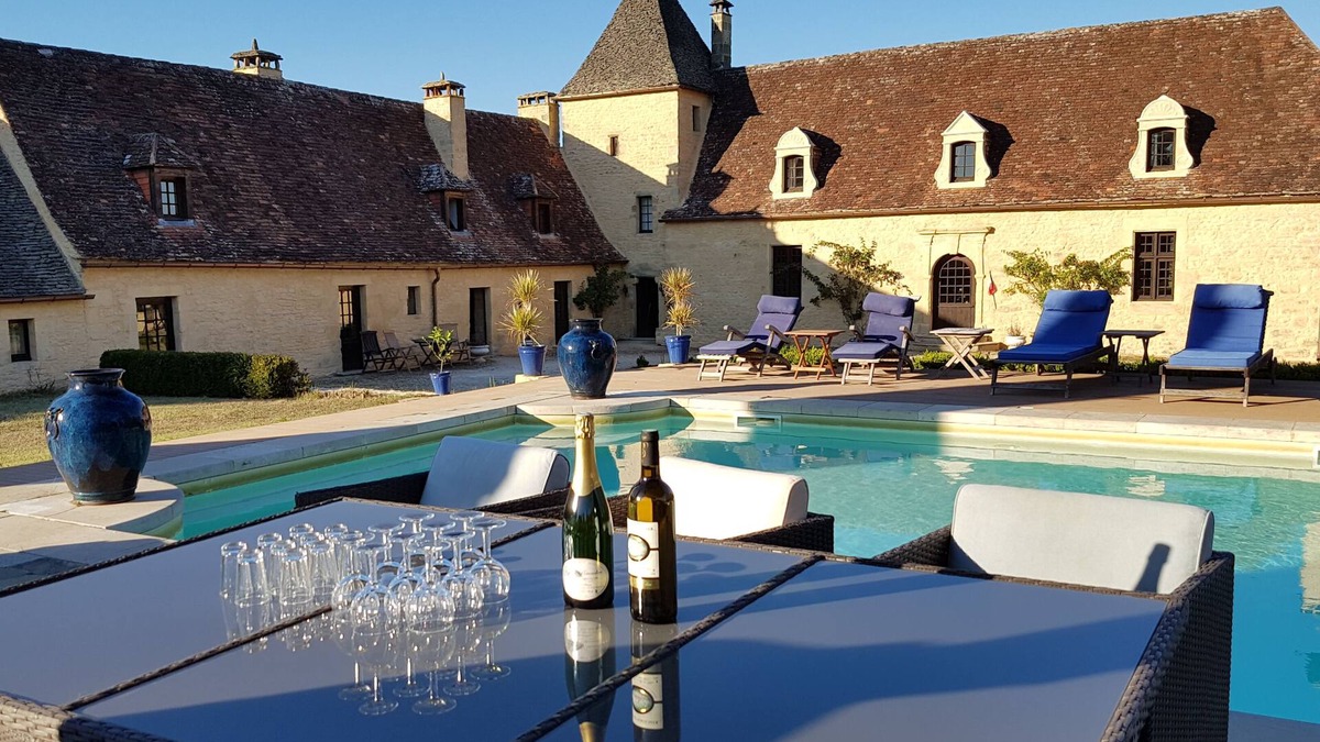 Sarlat-la-Caneda House | Magnificant Manor House With Heated Swimmingpool Just On the Outskirts of Sarlat