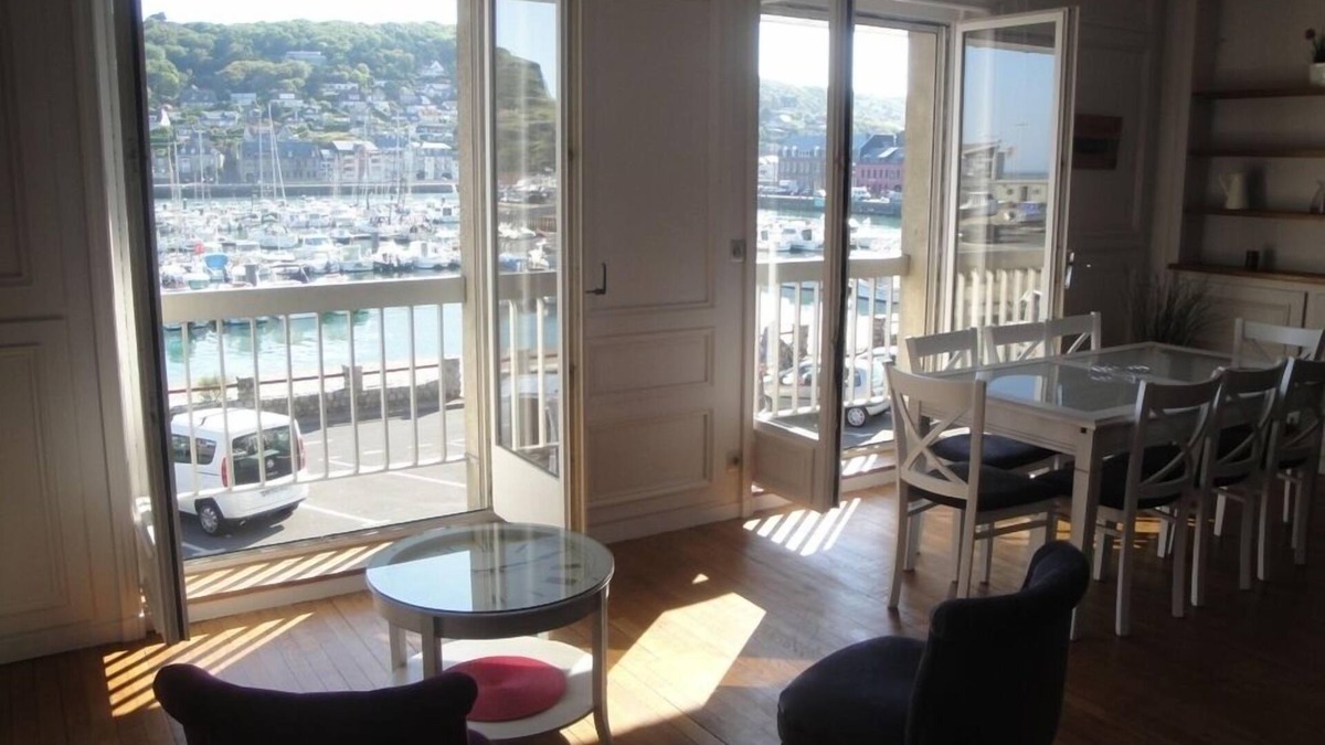 Fecamp Cottage | Magnificent 100 m² gîte with harbour, sea and cliff views, classified 3*.