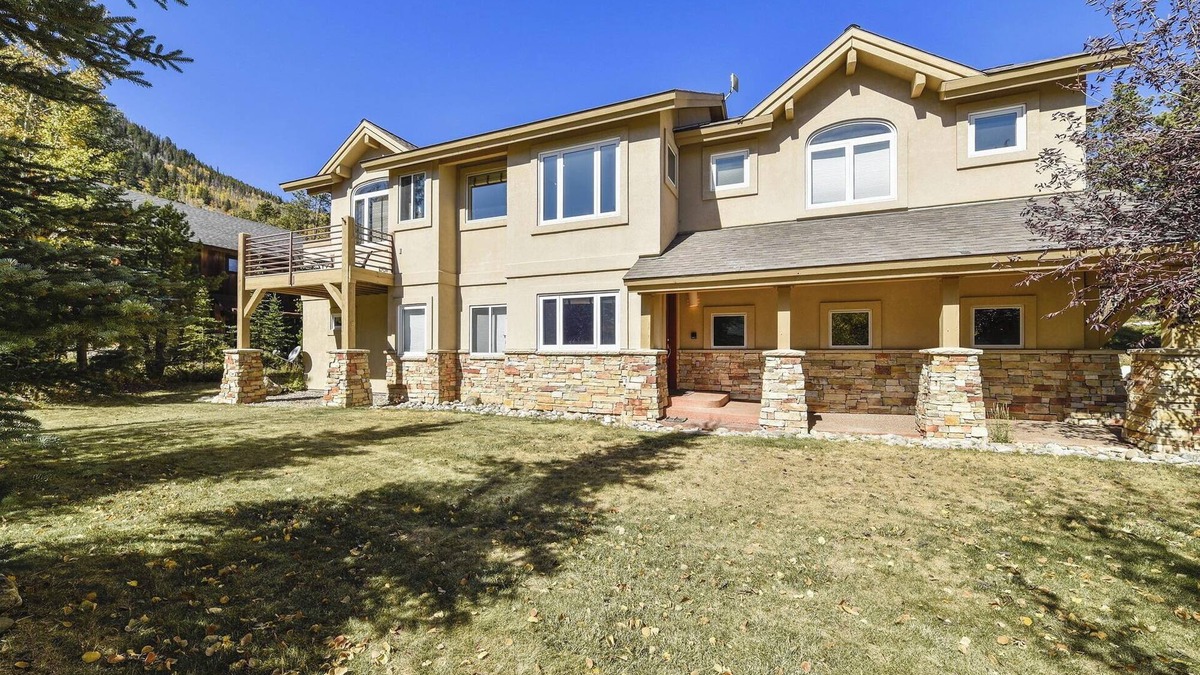 The Reserve House | Magnificent 4 Bedroom Home in the Reserve in Frisco