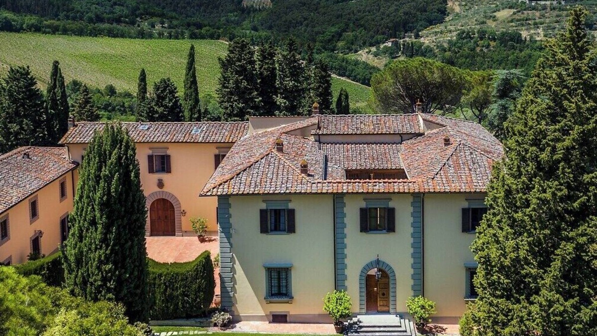 Montefioralle Villa | MAGNIFICENT 9BR VILLA WITH HEATED POOL & STUNNING VIEWS IN TOP CHIANTI LOCATION!