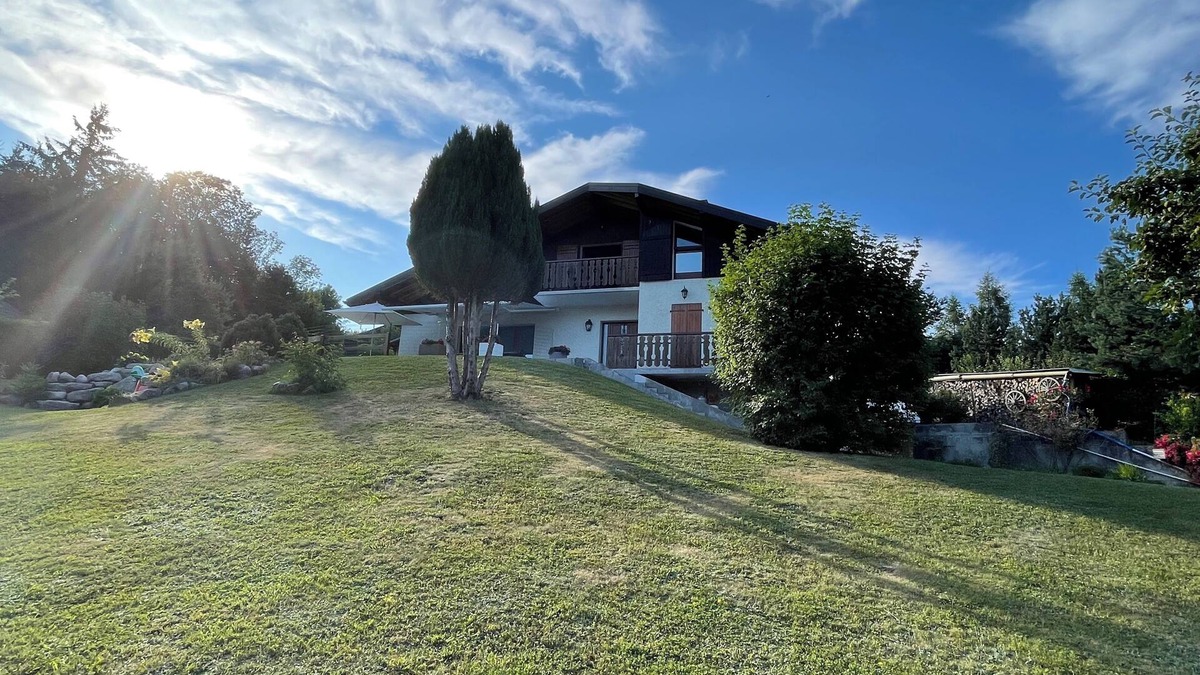 Habere-Lullin Apartment | Magnificent apartment overlooking the Vallée Verte