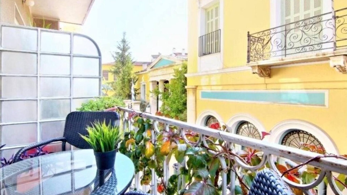Plaka Apartment | Magnificent apartment in Plaka