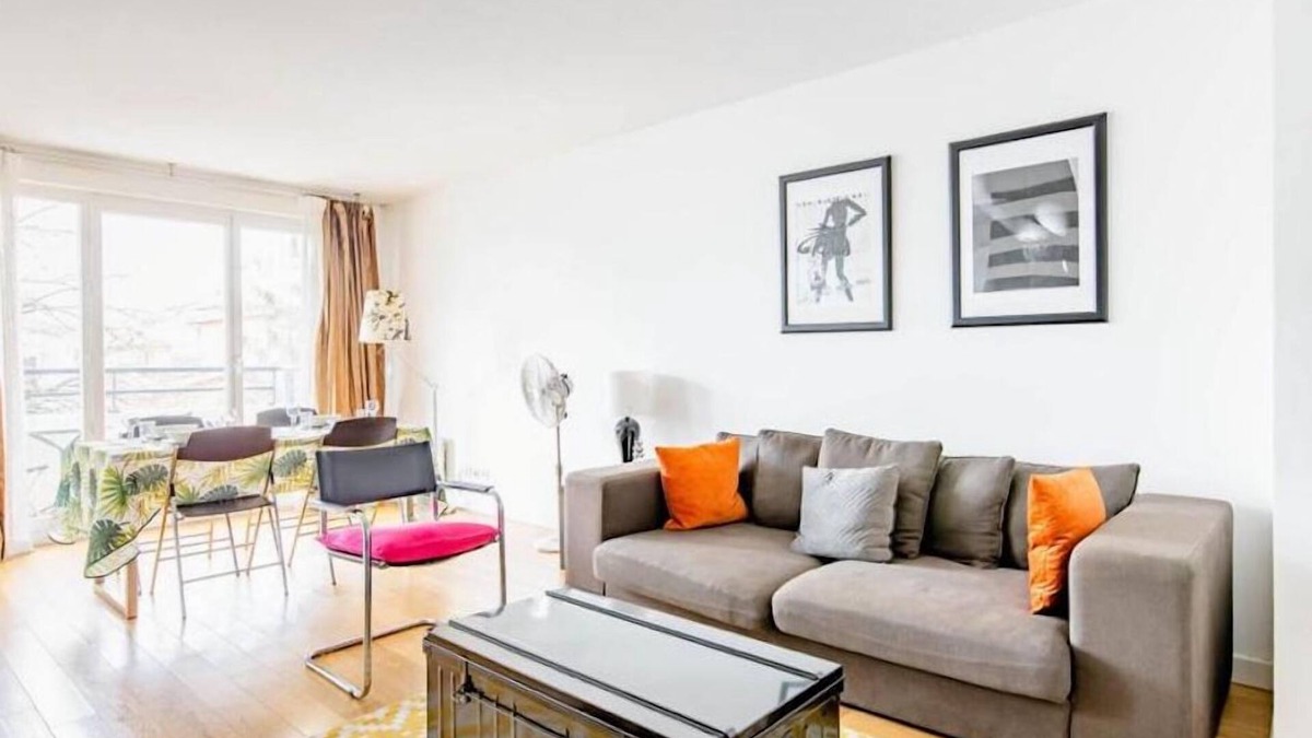 Transvaal Apartment | Magnificent, bright, modern and very quiet apartment with terrace.