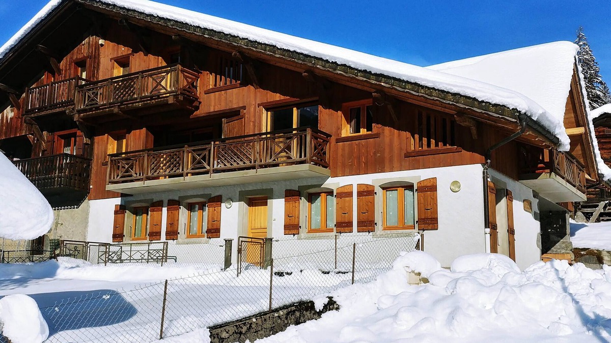 Sixt-Fer-a-Cheval Ski Chalet | MAGNIFICENT CHALET Les Laouchets - 4 double bedrooms - 3 bathrooms