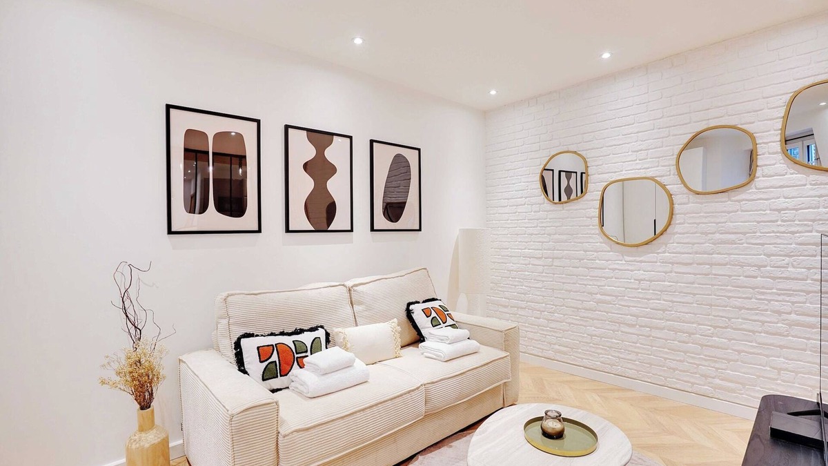 Neuilly-sur-Seine Apartment | Magnificent Apartment 1BR/4P - Arc de Triomphe