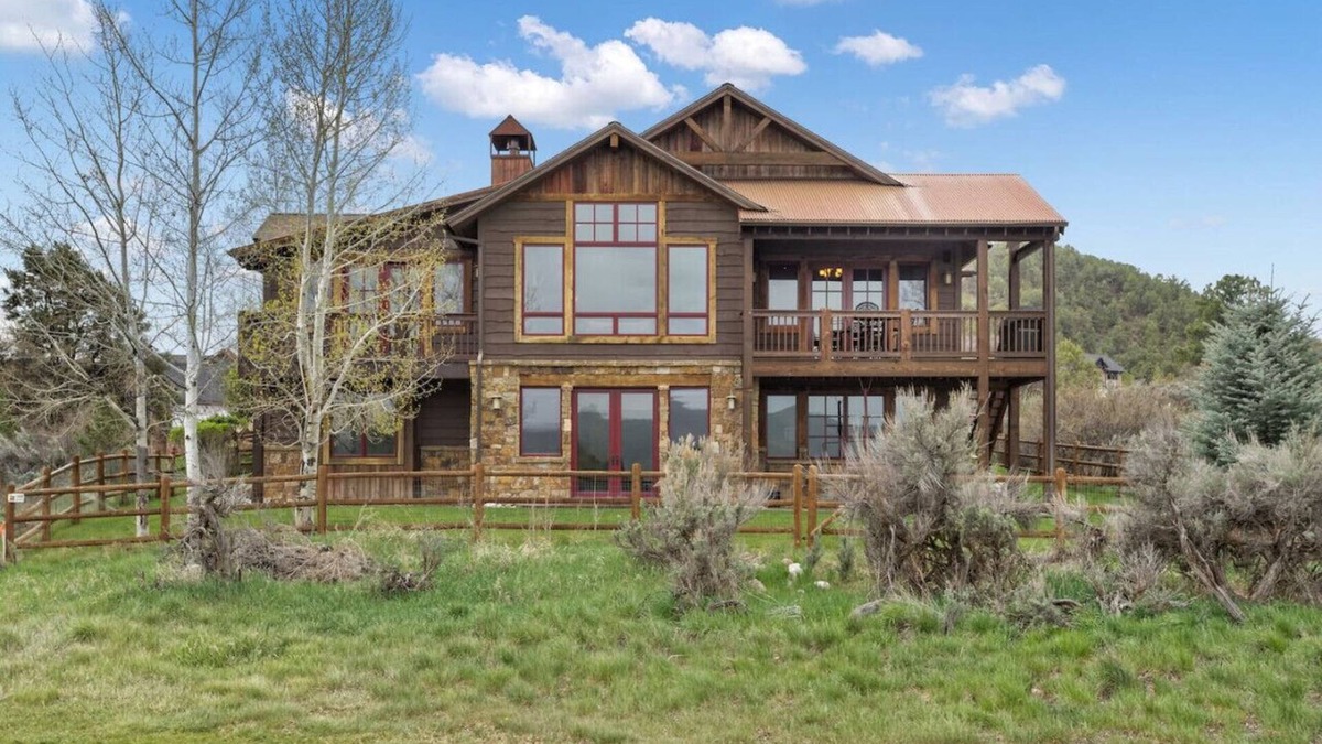 Carbondale House | Magnificent Mountain Home in River Valley Ranch
