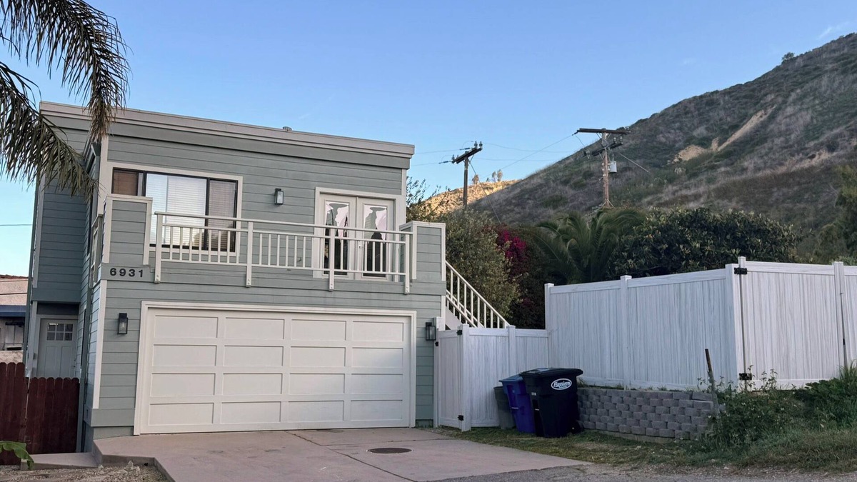 La Conchita House | Magnificent Ocean Views of Rincon and the Channel Islands, Newly Remodeled Home
