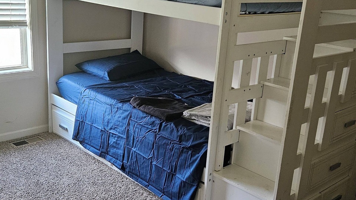 Kansas City House | Magnificent Place Private Room