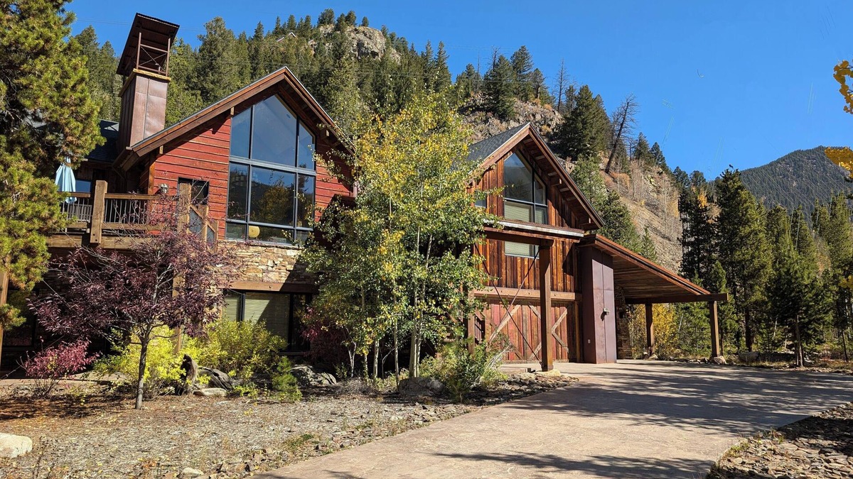 Keystone House | Magnificent Private Home w/Hot Tub