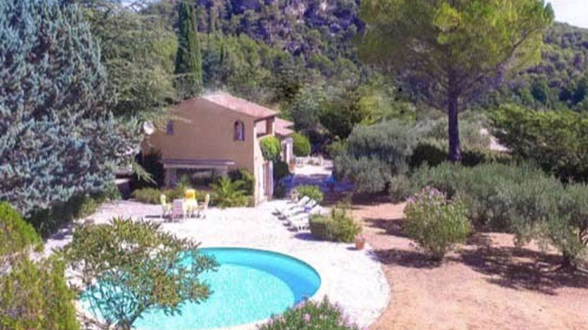 Salernes Villa | Magnificent Provencal villa in Salernes Haut Var.