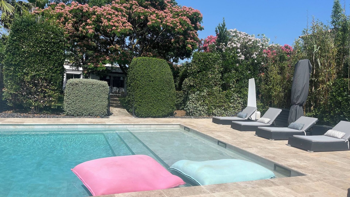 Perols Villa | Magnificent single storey villa 260 m2 superb swimming pool - 4 bedrooms 3 bathrooms