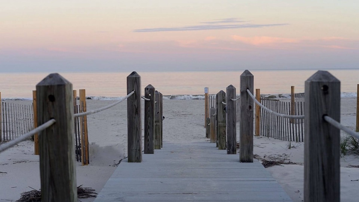 Daufuskie Island Villa | Magnificent Views of the Atlantic Ocean w/ Balcony