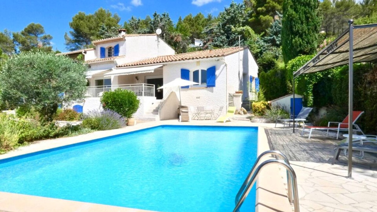 Grabels House | Magnificent villa in a pretty village at the gates of Montpellier, heated swimming pool
